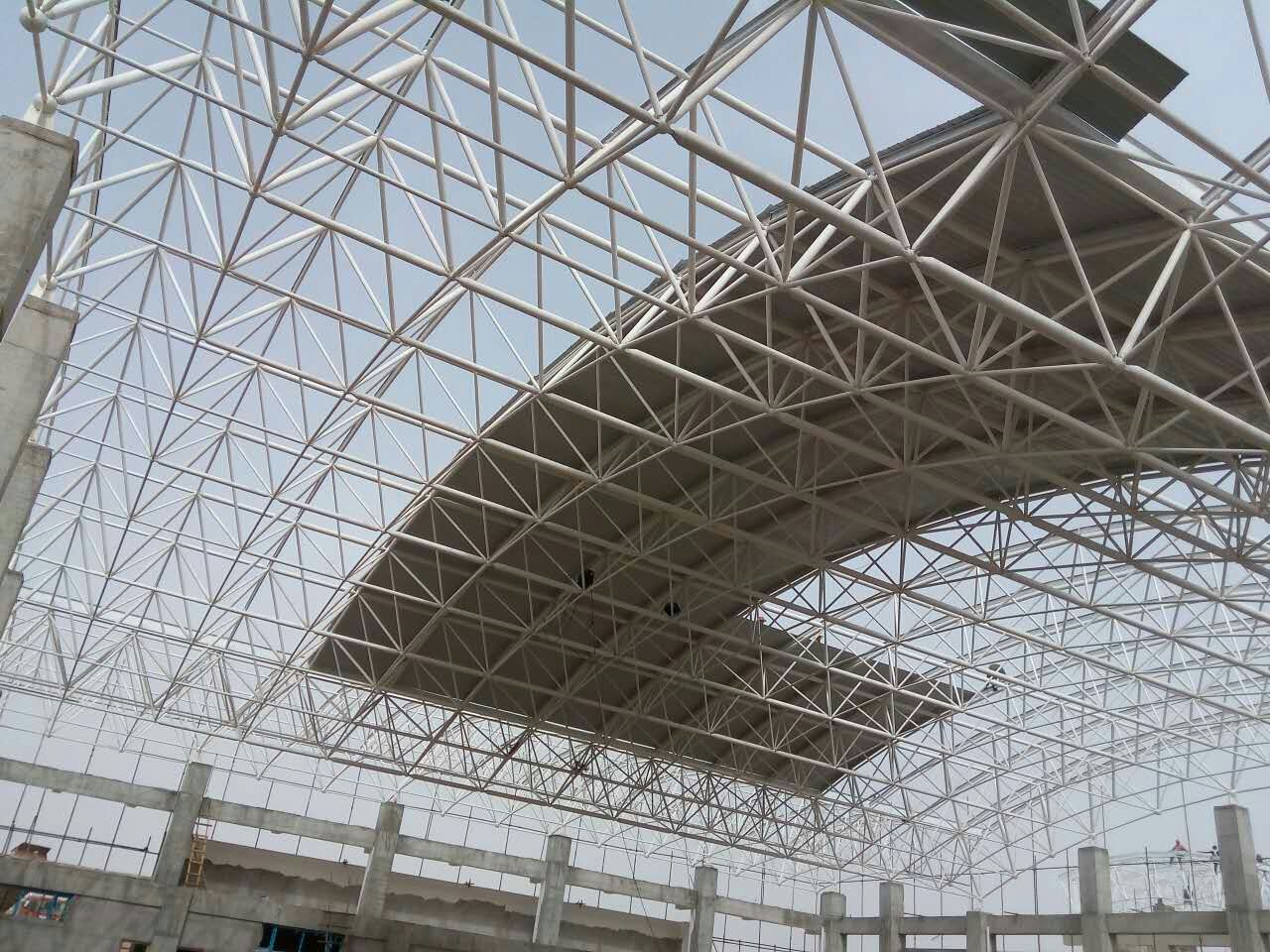 许昌青岛一汽网架
